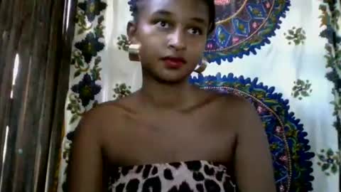 olinah610 online show from April 2026 07:01:01 AM