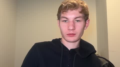 Snapshot of oliver_beck chatting on December 2024 02:25:02 AM Oliver Beck online show from December 2024 02:25:02 AM