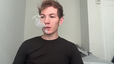 Snapshot of oliver_beck chatting on February 2025 05:10:02 PM Oliver Beck online show from February 2025 05:10:02 PM