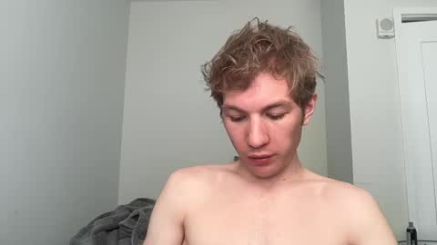 Snapshot of oliver_beck chatting on March 2025 06:01:02 PM Oliver Beck online show from March 2025 06:01:02 PM