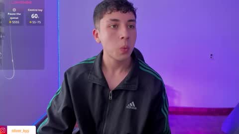 Snapshot of oliver_kyy chatting on January 2026 07:16:02 PM oliveeer online show from January 2026 07:16:02 PM