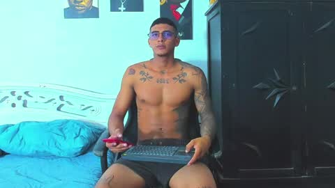 Snapshot of oliver_smith_2 chatting on May 2026 04:35:02 PM oliver_smith_2 online show from May 2026 04:35:02 PM