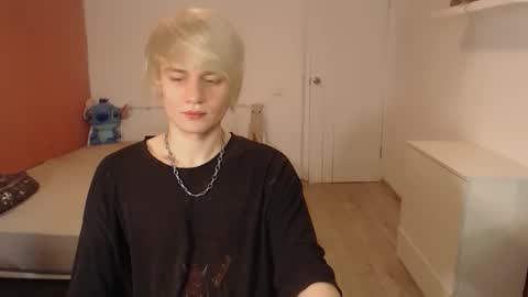 Oliver online show from November 2025 12:44:01 AM