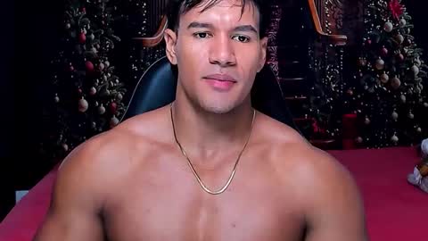 oliver_tommy online show from December 2025 02:02:02 PM