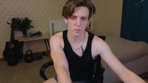 Snapshot of oliver_travis chatting on February 2025 12:15:02 AM Oliver Evans online show from February 2025 12:15:02 AM