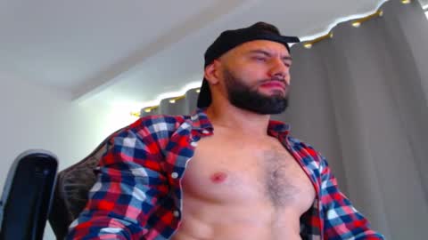 oliver online show from October 2025 02:40:01 PM