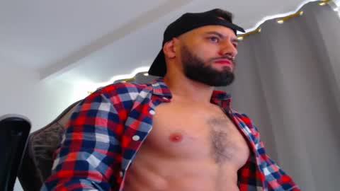 oliver online show from November 2025 01:13:02 PM