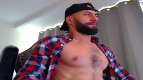 oliver online show from November 2025 04:29:02 PM