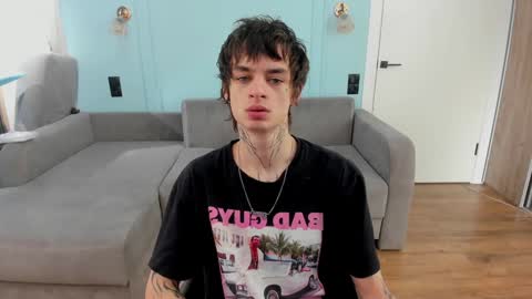 oliverrgroove online show from January 2025 08:20:02 AM