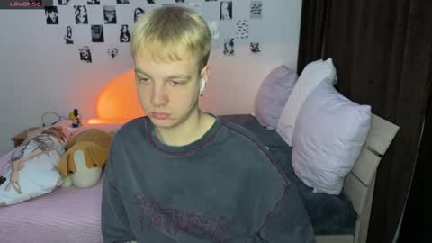 oliver online show from October 2025 02:57:02 PM