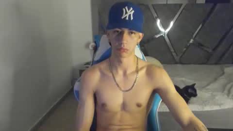 Snapshot of oliverthompson_01 chatting on October 2025 07:51:01 AM oliverthompson_01 online show from October 2025 07:51:01 AM