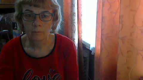 Snapshot of olivia_mia25 chatting on March 2026 11:04:01 AM Olivia Mia online show from March 2026 11:04:01 AM