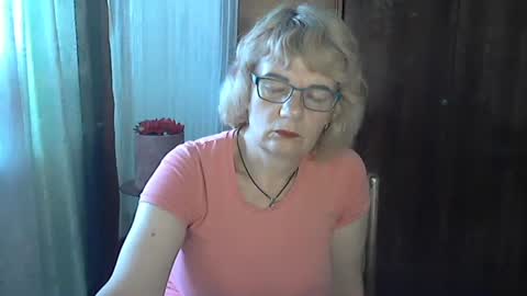 Snapshot of olivia_mia25 chatting on July 2026 08:21:01 AM Olivia Mia online show from July 2026 08:21:01 AM