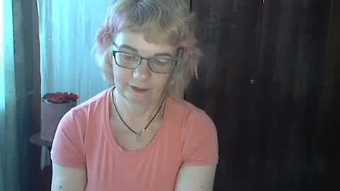 Snapshot of olivia_mia25 chatting on July 2026 08:28:02 AM Olivia Mia online show from July 2026 08:28:02 AM