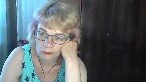 Snapshot of olivia_mia25 chatting on July 2026 08:28:02 AM Olivia Mia online show from July 2026 08:28:02 AM