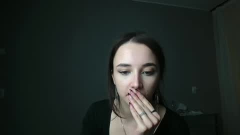 Olivia online show from March 2025 04:11:02 PM