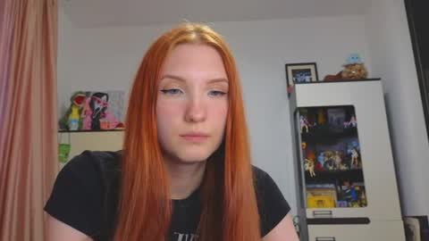 Snapshot of olivia_ridd chatting on June 2026 12:32:02 AM OLIVIA online show from June 2026 12:32:02 AM