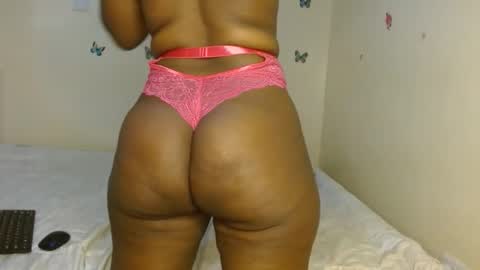 Snapshot of olivia_roxxyy chatting on February 2026 07:28:02 PM olivia online show from February 2026 07:28:02 PM