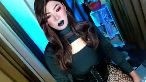 Miss OLIVIA online show from October 2025 08:09:01 AM