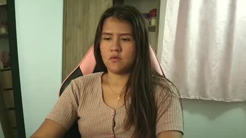 Olivia online show from September 2025 12:53:01 PM