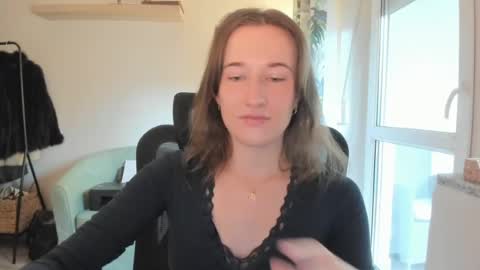 Snapshot of oliviaaa2003 chatting on July 2026 09:05:02 AM Oliwiaa2004 online show from July 2026 09:05:02 AM