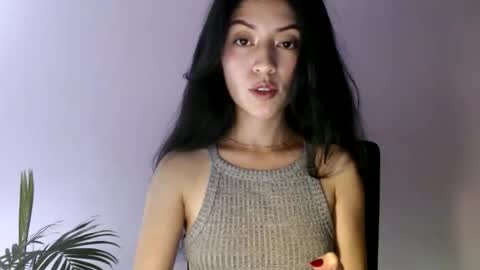 Snapshot of oliviaaa__ chatting on February 2026 03:39:02 PM oliviaaa__ online show from February 2026 03:39:02 PM