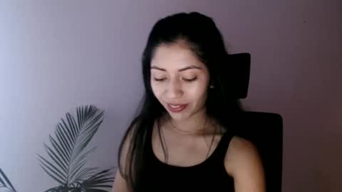 Snapshot of oliviaaa__ chatting on April 2026 04:23:02 PM oliviaaa__ online show from April 2026 04:23:02 PM