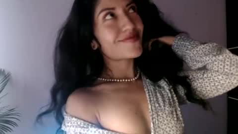 Snapshot of oliviaaa__ chatting on May 2026 04:59:02 PM oliviaaa__ online show from May 2026 04:59:02 PM
