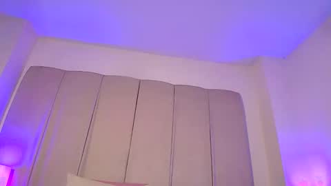 My name is olivia but can you call me Oli online show from February 2026 09:30:01 PM