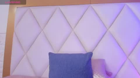 OLIVIA online show from February 2025 03:06:01 AM