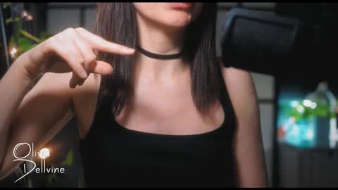 Olivia online show from February 2025 01:40:01 AM