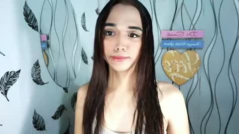 Snapshot of olivianiczxasshieerrraa6 chatting on June 2026 08:08:01 AM NICOLE online show from June 2026 08:08:01 AM