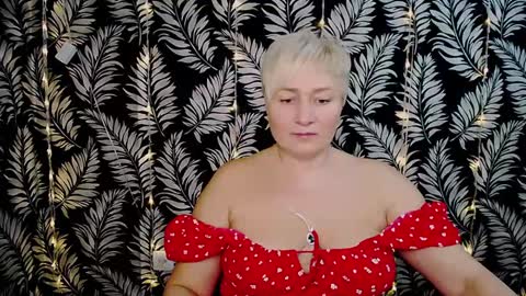 Kelly online show from January 2025 12:01:02 PM