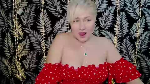 Kelly online show from February 2025 03:14:01 PM