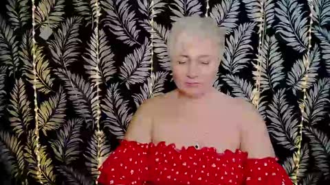 Kelly online show from February 2025 03:39:02 PM