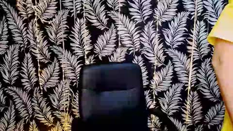 Kelly online show from November 2025 10:09:01 AM