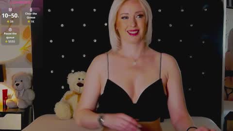 Olivia online show from March 2026 04:52:01 PM