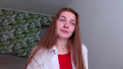 Olivia online show from October 2025 04:32:02 AM