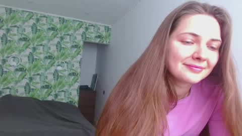 Olivia online show from April 2026 04:38:02 AM