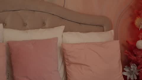 OliviaSway online show from December 2024 11:19:02 PM