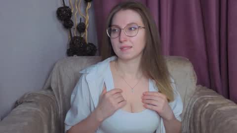 Kylie online show from November 2025 06:29:01 PM