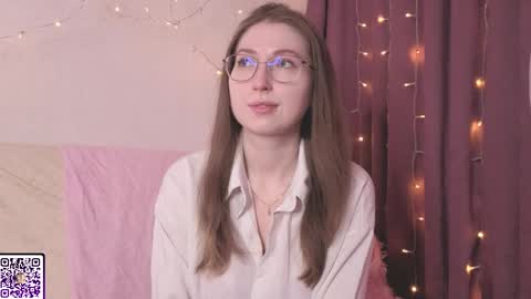 Kylie online show from April 2026 07:58:02 PM