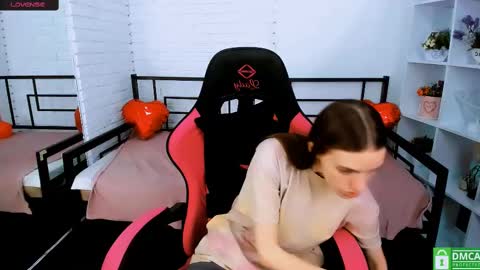 Olli and Stiw online show from March 2025 07:08:02 AM