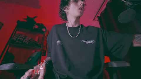     online show from April 2026 01:19:01 AM