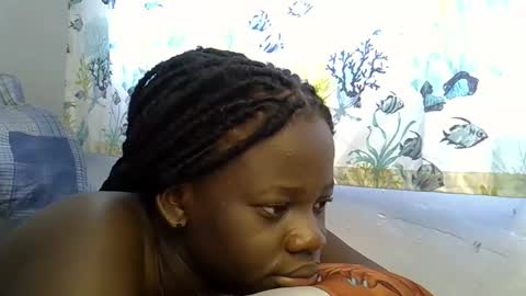 Snapshot of ollleina chatting on February 2026 06:48:02 AM ollleina online show from February 2026 06:48:02 AM