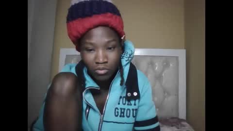 olwami4 online show from December 2025 07:22:01 PM