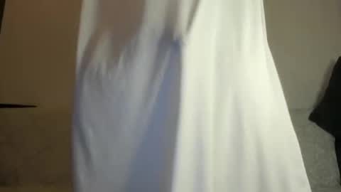 Snapshot of omar_xoxo chatting on September 2025 08:32:02 PM Omar online show from September 2025 08:32:02 PM