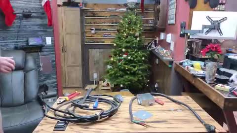 Norm online show from December 2025 07:22:01 PM