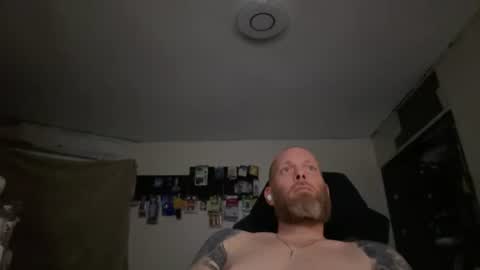 Snapshot of on12oclock chatting on August 2026 10:06:01 AM on12oclock online show from August 2026 10:06:01 AM
