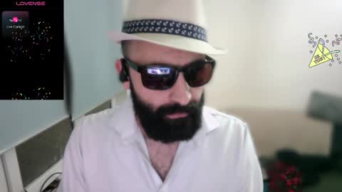 ona nisme online show from February 2026 05:49:02 PM